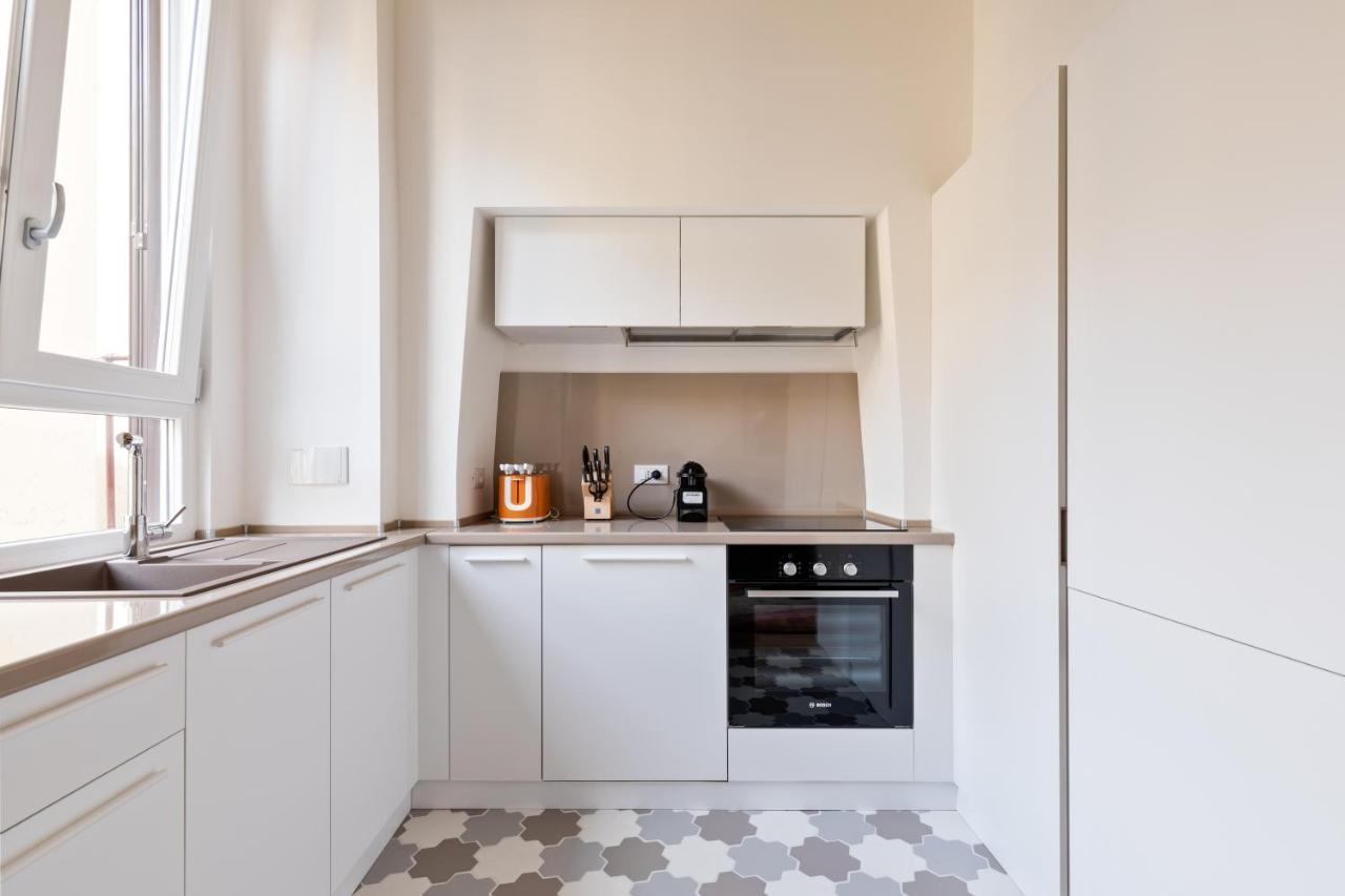 Buzzstays - Stylish Apartments Vatican Rome Downtown Экстерьер фото