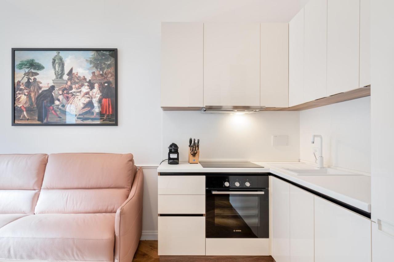 Buzzstays - Stylish Apartments Vatican Rome Downtown Экстерьер фото