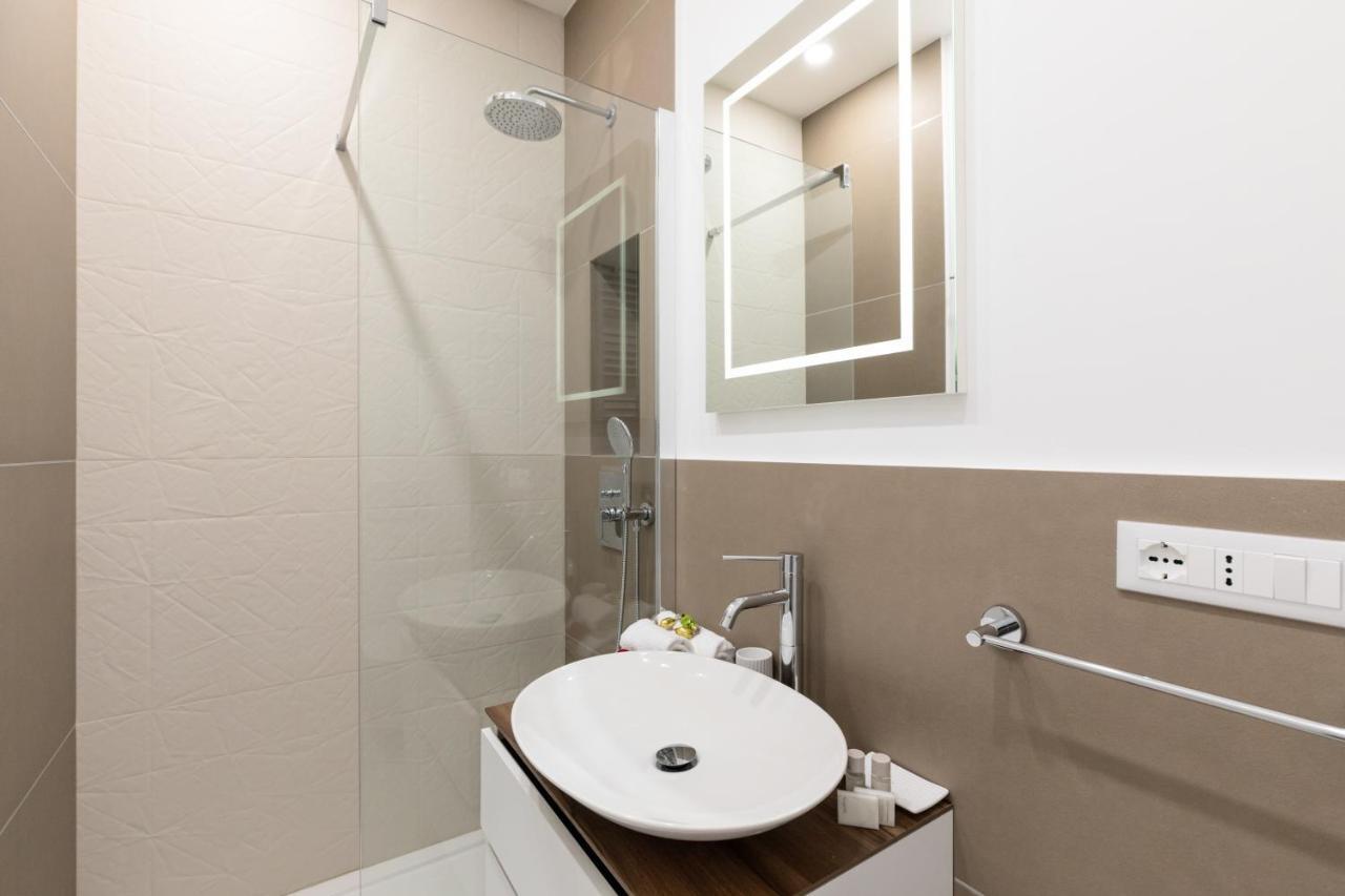 Buzzstays - Stylish Apartments Vatican Rome Downtown Экстерьер фото